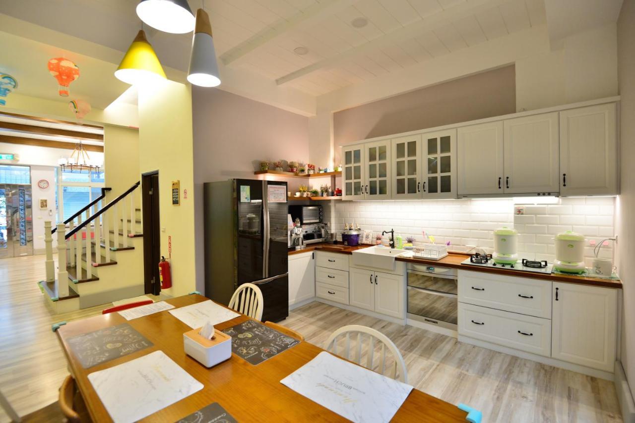 Happiness Childhood Bed & Breakfast Hualien City Ngoại thất bức ảnh